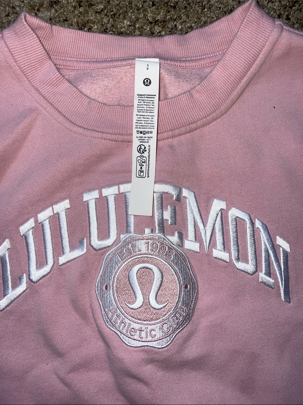 Lululemon Perfectly Oversized Crew *Graphic
Pink Haze' - Picture 3 of 3
